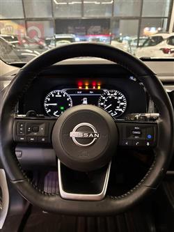 نیسان پاسفایندەر